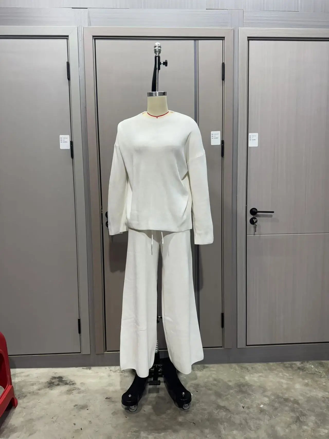 2025 Solid Color Knitted Sweater Two Piece Set Women Fashion Loose O Neck Knitting Pullover Trousers Sets Female Simple Style