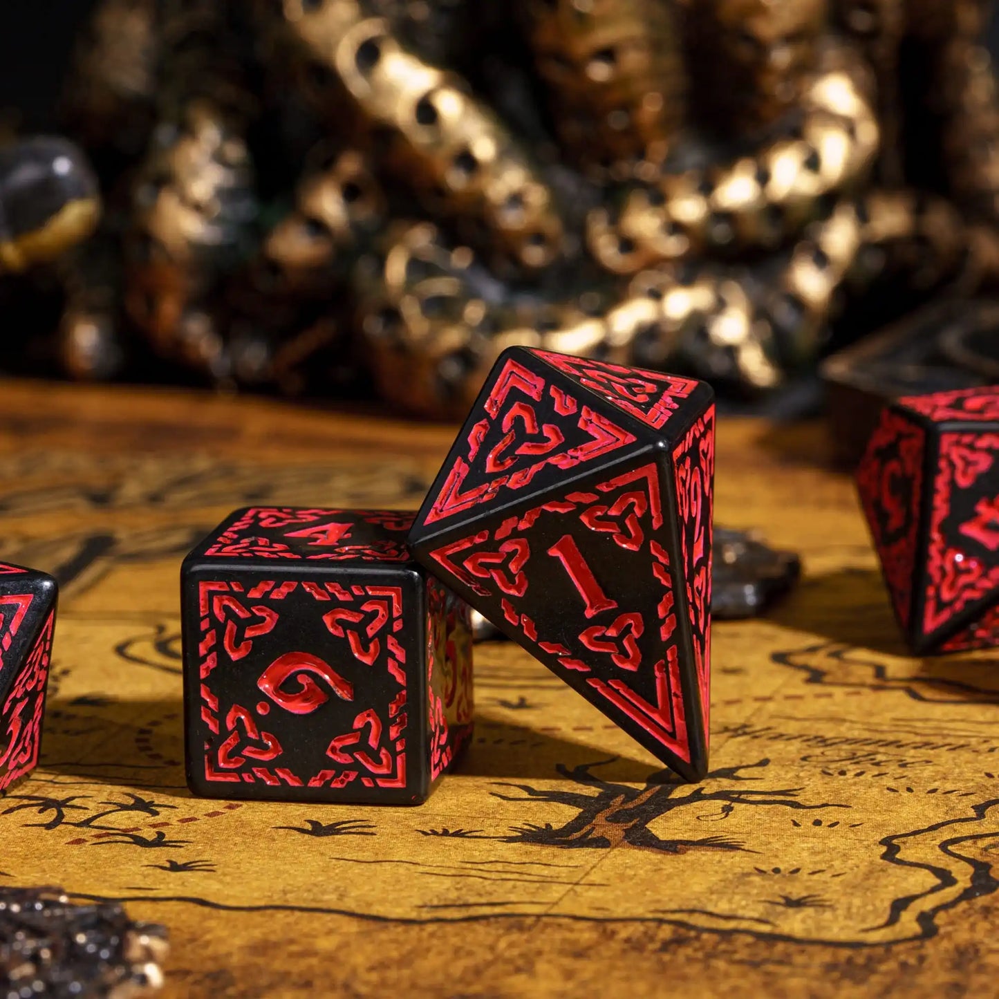 DND Celtic Knot Dice with Unique D4 7Pcs/Set New Pattern D4- D20 Polyhedral Dice for Role Playing Board Game D&D Tabletop Games