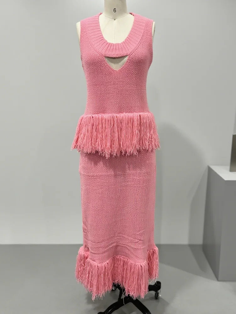 Designed Polka Dot Knitted Long Dress V Neck Hollow Out Fringe Hem Dresses 2025 Summer New Women's Elegant Party Evening Gown