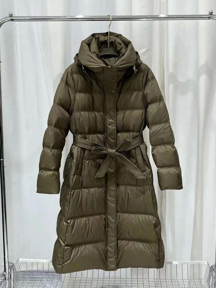 Fashionable Autumn Winter New 2025 Winter Women Thick White Duck Down Jacket Female Long Hooded Puffer Coat Ladies Outerwear