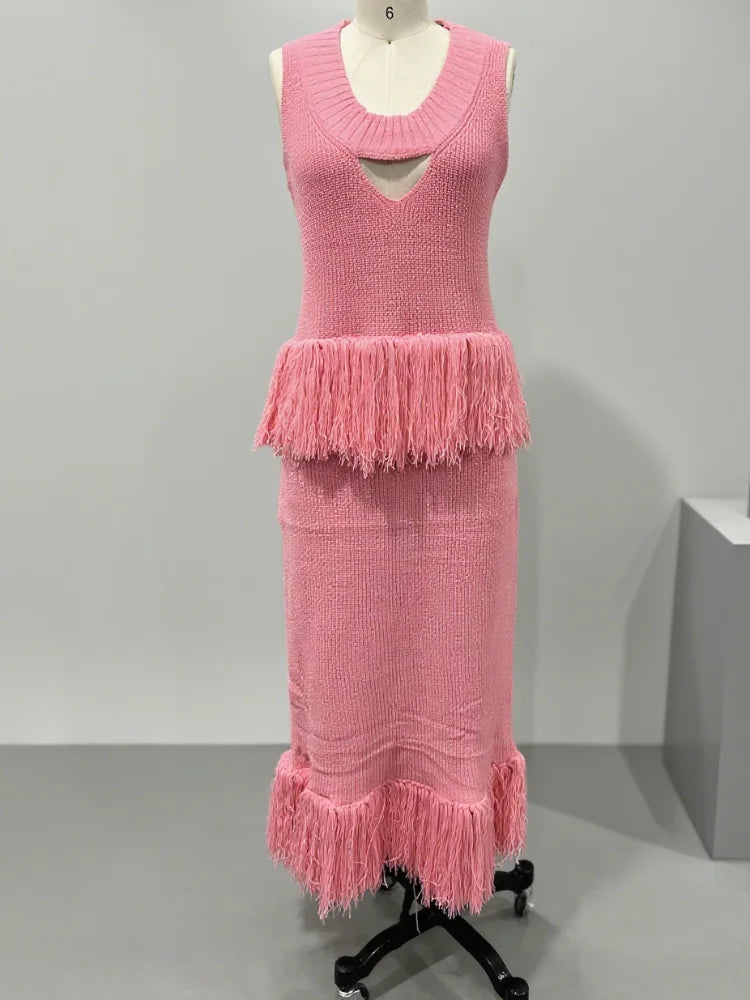 Designed Polka Dot Knitted Long Dress V Neck Hollow Out Fringe Hem Dresses 2025 Summer New Women's Elegant Party Evening Gown