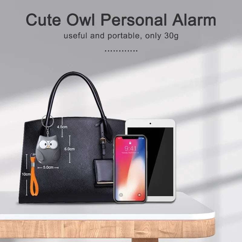 2025 Small and Easy To Carry Anti-attack Self-defence Alarm Rechargeable Battery Loud Key Chain 130db Personal Alarm