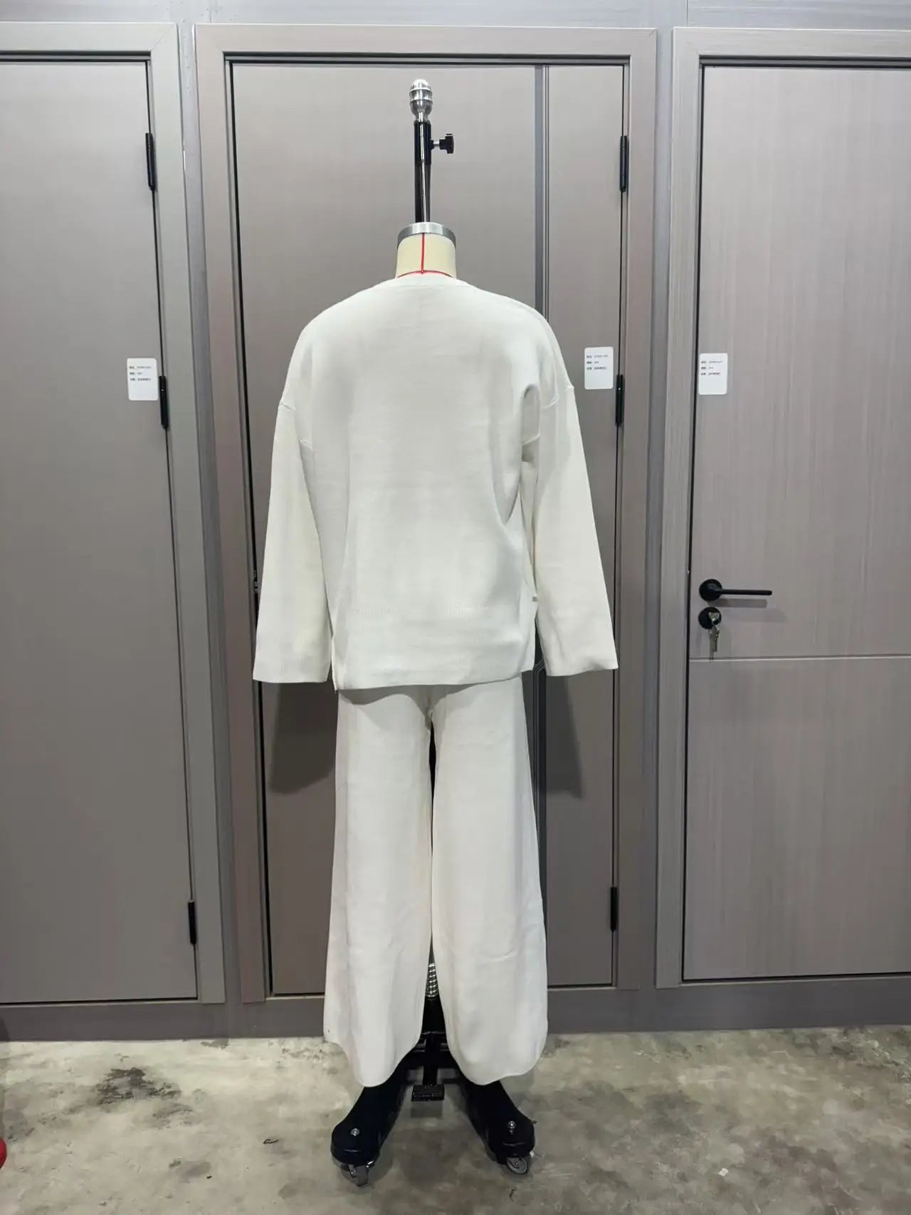 2025 Solid Color Knitted Sweater Two Piece Set Women Fashion Loose O Neck Knitting Pullover Trousers Sets Female Simple Style