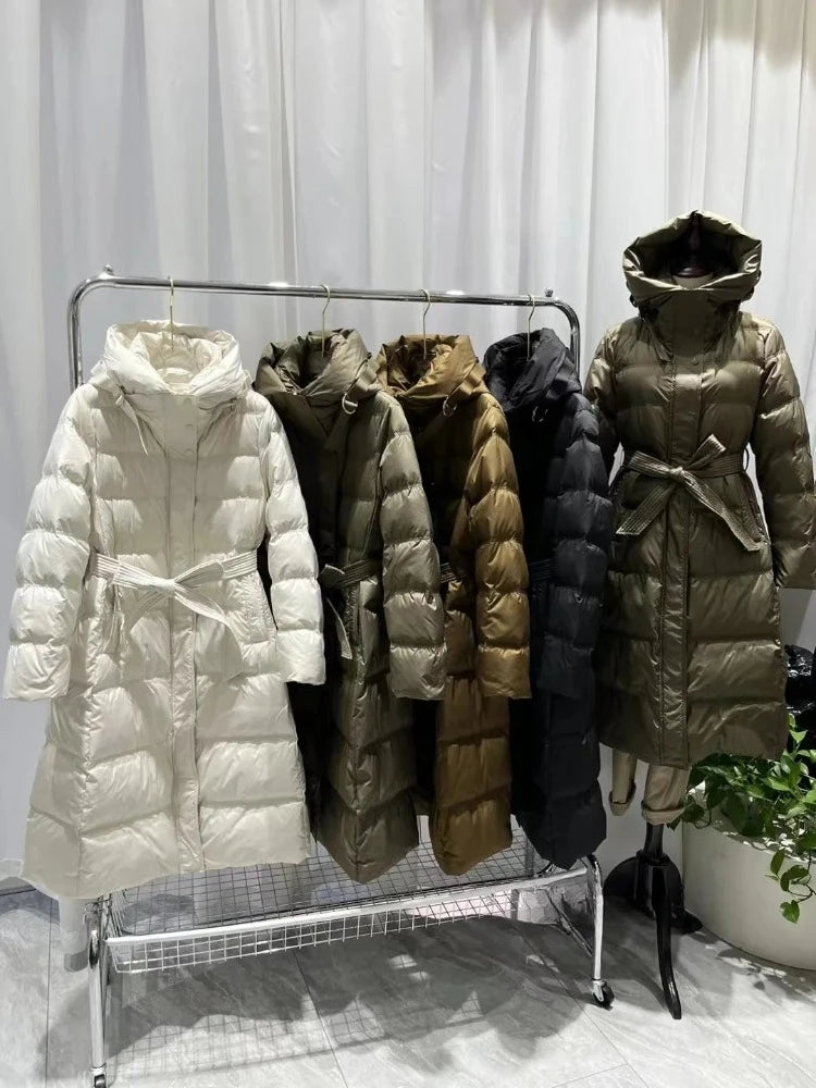 Fashionable Autumn Winter New 2025 Winter Women Thick White Duck Down Jacket Female Long Hooded Puffer Coat Ladies Outerwear