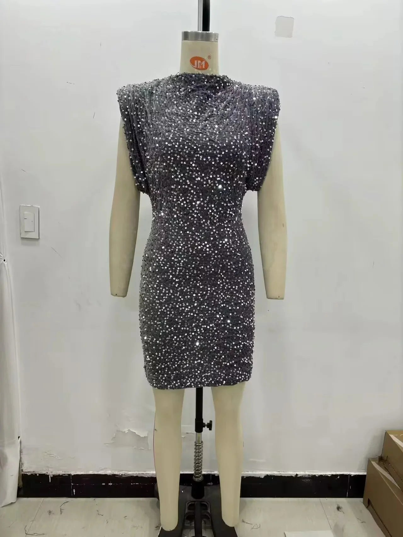 KONDALA Women Sequined Party Dress Shoulder Pad Sheath Mini Dress Sleeveless Nightclub Party Women Elegant Chic Dresses