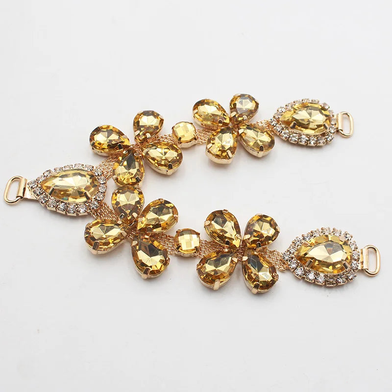 1 pcsOf Fashionable Rhinestone Metal Slipper Chains And Bread Shoes Bikini Women's Shoes Metal Slippers Women's Open Toe