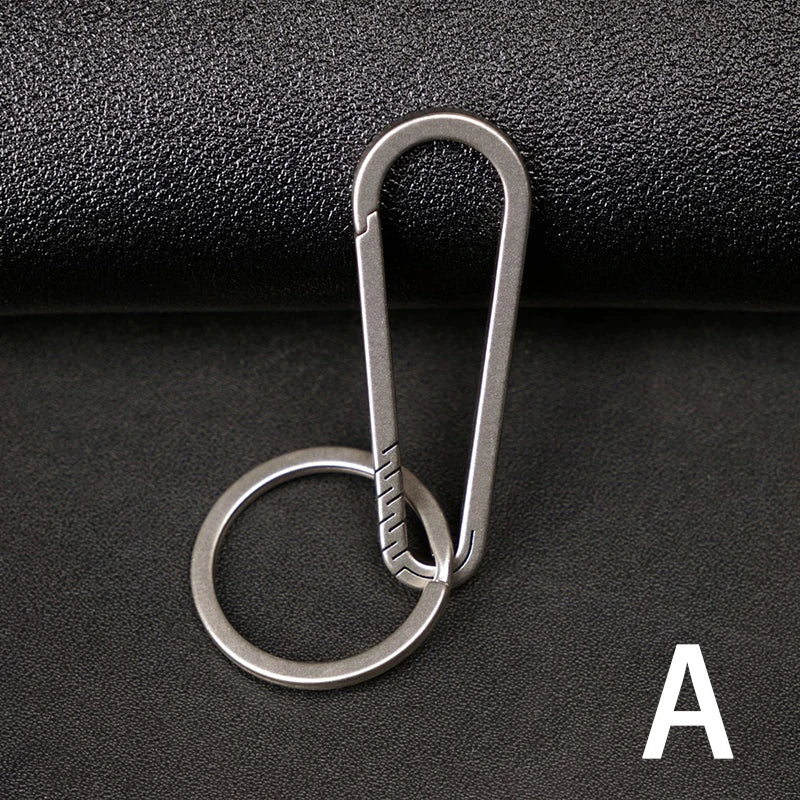 1PCS Multifunctional Titanium Alloy Metal Keychain Quick Release Carabiner Buckle Bottle Opener Car Accessories Waist Keyring