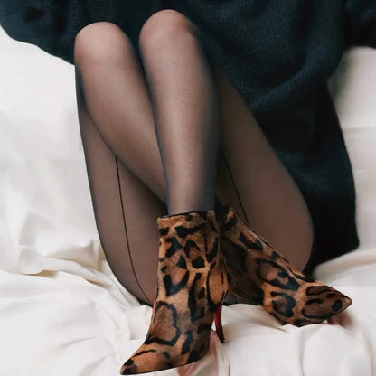 European and American women's high-quality fashionable temperament pointed stage walking shoes sexy leopard print nightclub boots