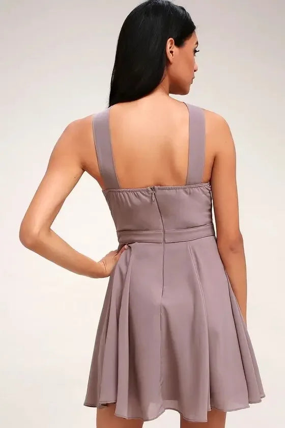 Women Sleeveless Backless Sexy Club Mini Dress 2024 Summer Party Strappy Back Zipper Solid Shift Halter Short Dresses