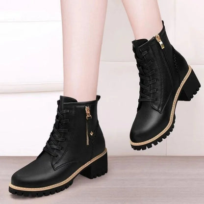 Women's Chunky Sole Ankle Boots     Lace-Up & Side-Zip Combat Boots Winter Fleece-Lined Booties Versatile Leather Boots Platfo