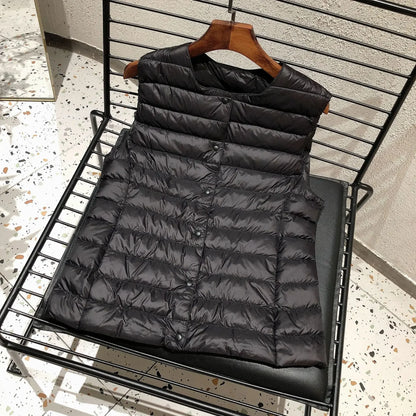 2025 New Women Sleeveless Puffer Jacket Spring Winter Female 90% White Duck Down Ultra Lightweight Packable Warm Down Liner Vest
