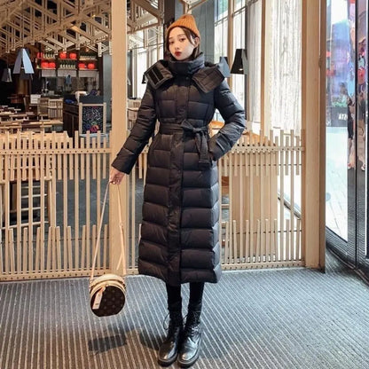 Winter New White Duck Down Down Coat Women Long Windproof Hooded Standing Neck Fashion Belt Slim Fit Coat Parkas Women