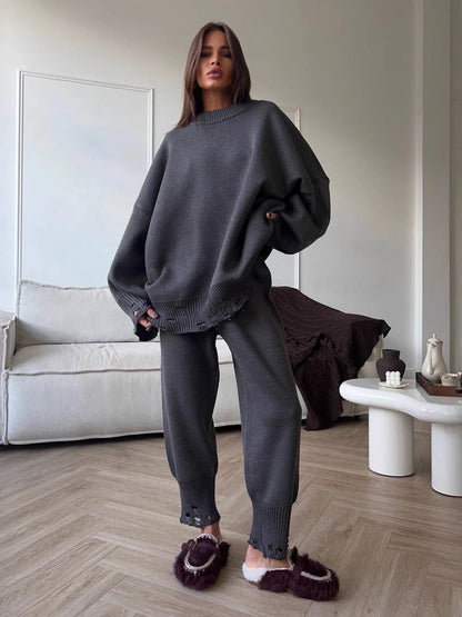 Bornladies Autumn Winter Women's New Turtleneck Knit Sweater Skinny Knit Pants Set Soft Oversized Ripped Hem Fashion Pullover