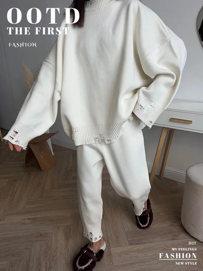 Bornladies Autumn Winter Women's New Turtleneck Knit Sweater Skinny Knit Pants Set Soft Oversized Ripped Hem Fashion Pullover