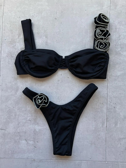 2024 New Bikini Set Womens Steel Plate Solid Color Three-dimensional Flower Split Ladies Swimsuit Women