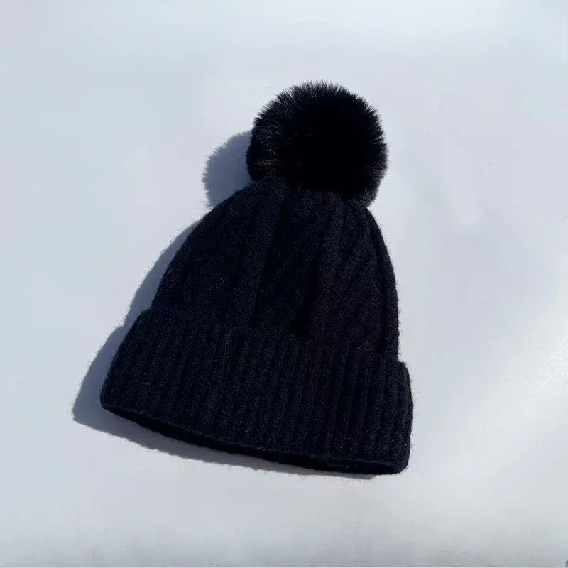Winter Twist Knitting Hats Warm Fur Pompom Thick Plush Cap Beanies Solid Ladies Versatile Ski Snow Skullies Beanies Velvet Hat