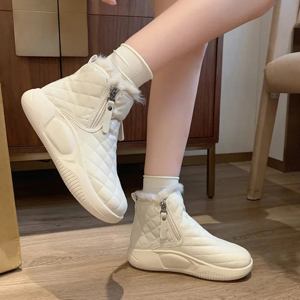 Winter High Top Plush Thick Soled Ankle Boots Outdoor Casual Women Cotton Shoes Side Chain Warm Comfortable Snow Boots for Women