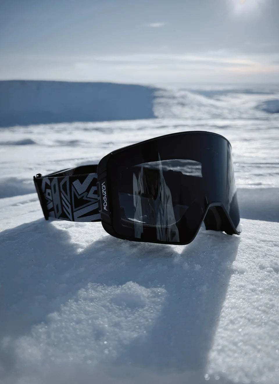 Vozapow Ski Goggles Magnetic Double Layer Anti Fog Professional Skiing Mask Men Women Super View Snowboard UV400 Snow Sunglasses