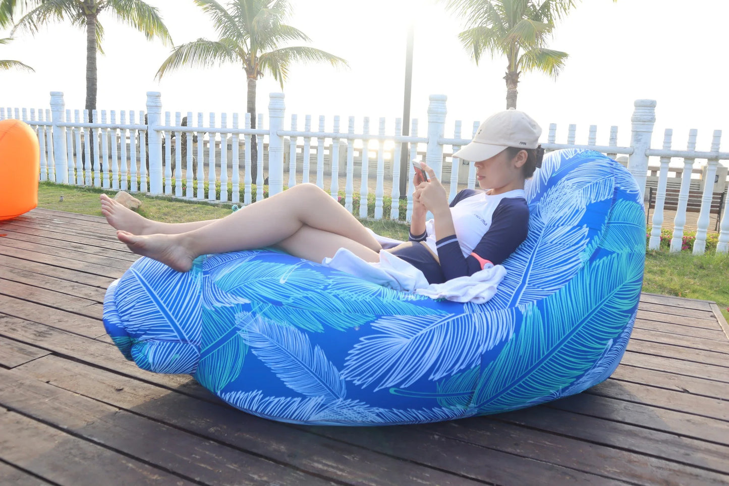 Portable inflatable lounge chair, lazy lounge chair, comfortable outdoor inflatable sofa, breathable inflatable bed, waterproof