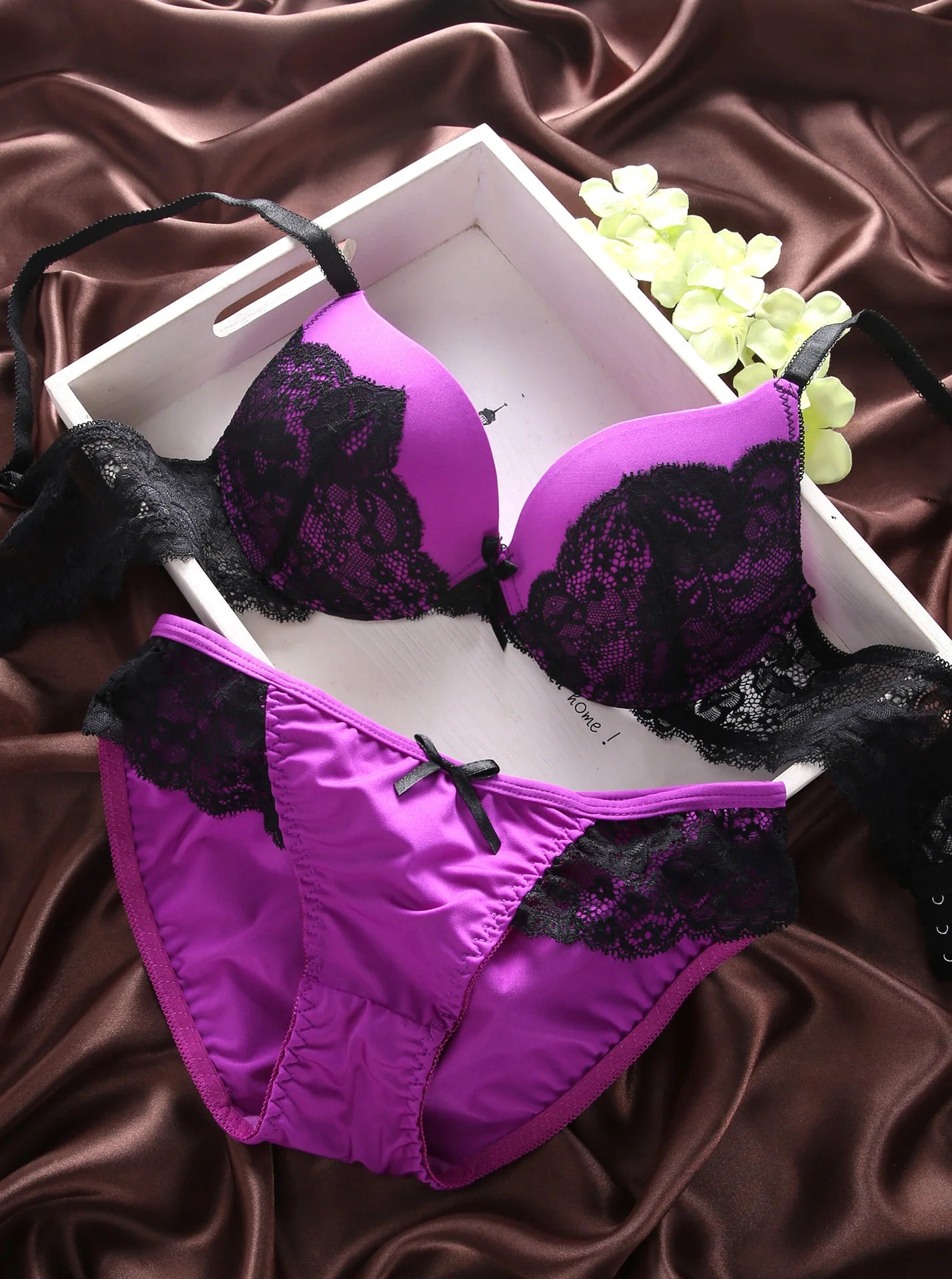 Hot Women's Underwear Lace Embroidery Bra Sets Underwear Set Women Bras Lingerie Set With Brief Sexy Lingerie Lace Woman Clothes
