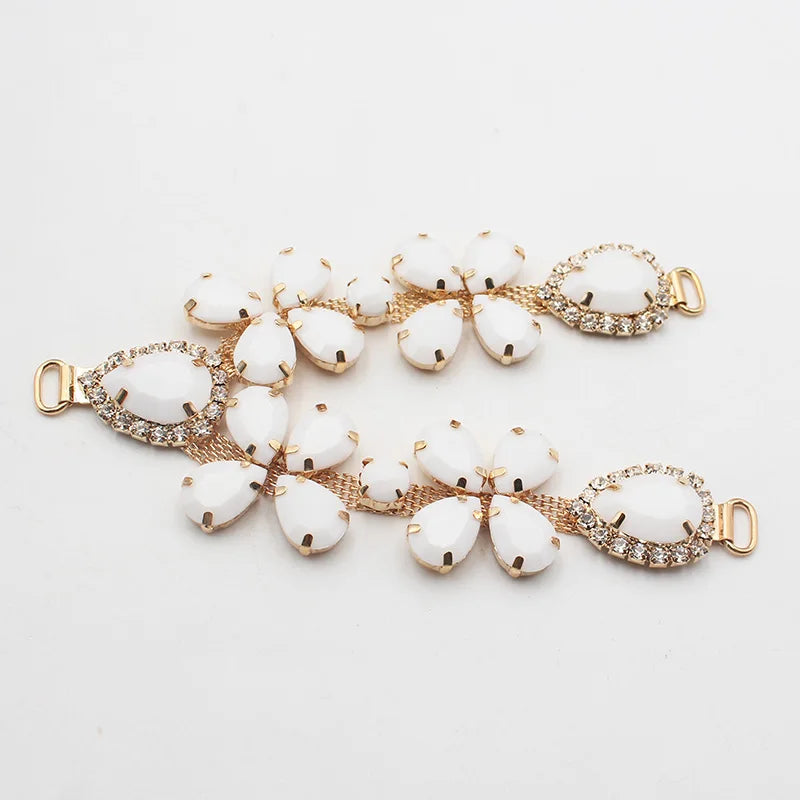 1 pcsOf Fashionable Rhinestone Metal Slipper Chains And Bread Shoes Bikini Women's Shoes Metal Slippers Women's Open Toe