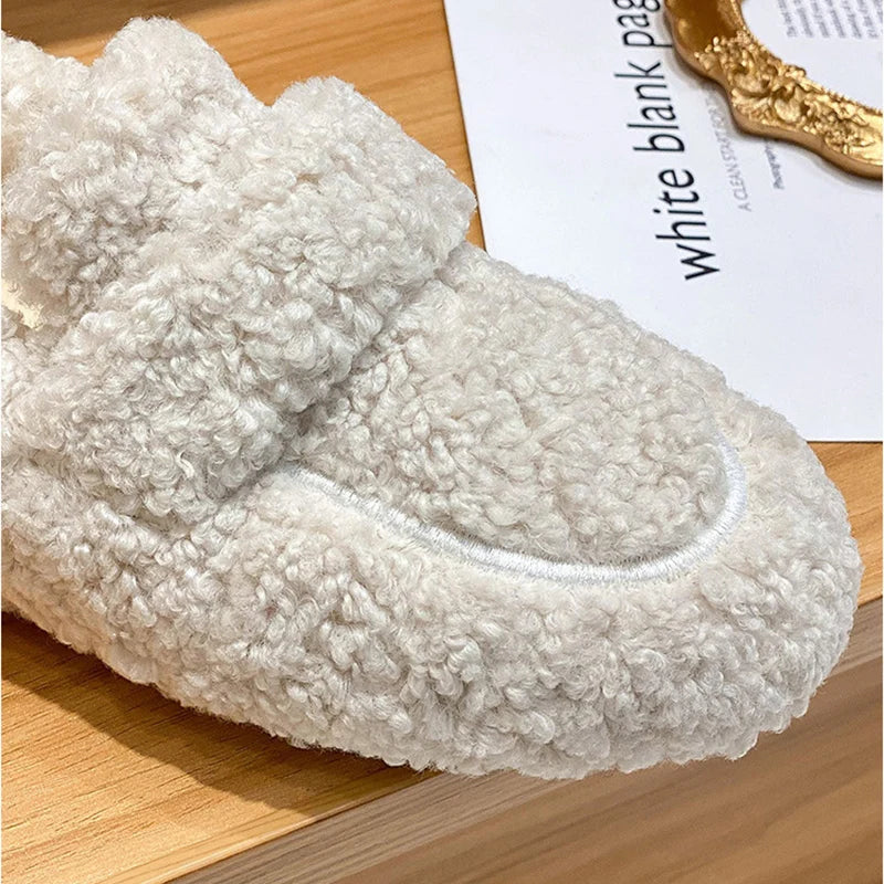 New women's winter warm outdoor shoes plush design british style white snow boots Ladies' casual flats Large size 41-43