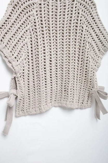 EDSA Women Chunky Knit Top with Side Straps O-Neck Short Sleeves Hollow Out Cropped Sweater Pullover for Casual Female