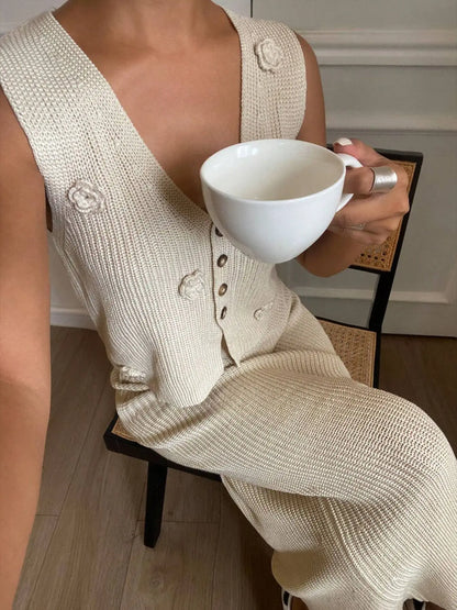 Two Piece Set Women Outfit Spring New Three-Dimensional Flower Decor V-Neck Sleeveless Knitted Vest & High Waist Skirt Set