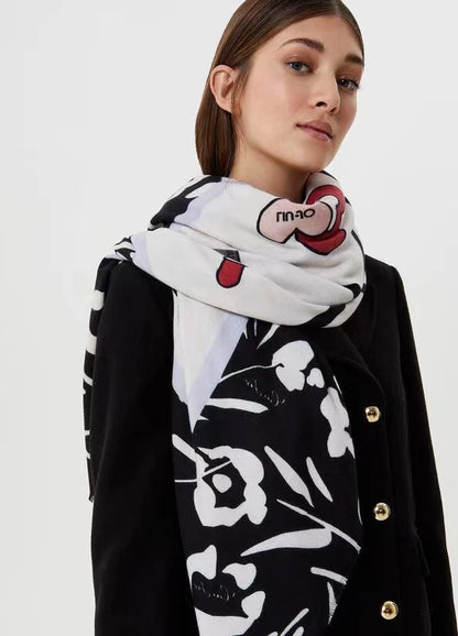 Foreign trade original single Italian autumn and winter new fashion brand printed light luxury shawl scarf