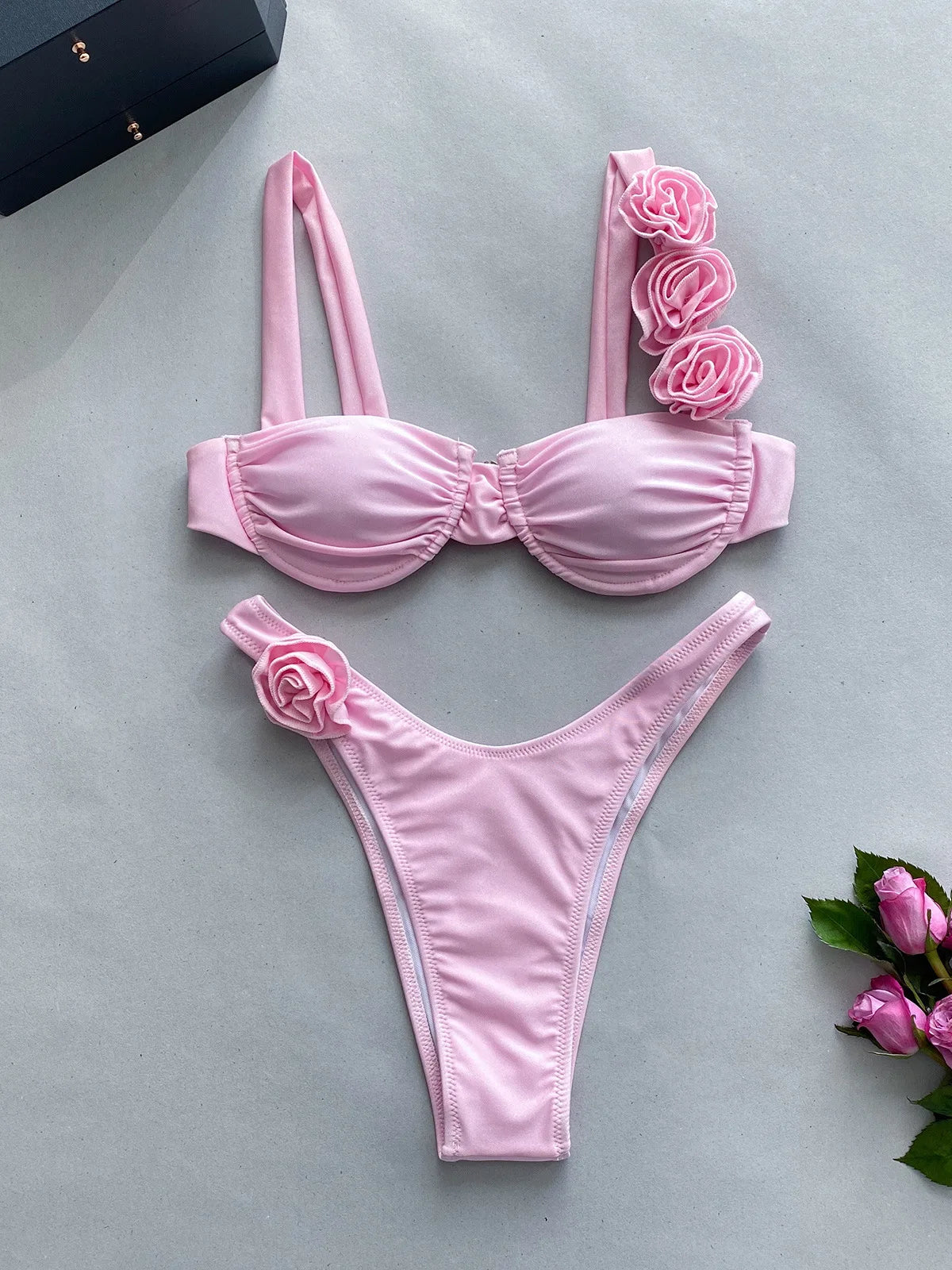 2024 New Bikini Set Womens Steel Plate Solid Color Three-dimensional Flower Split Ladies Swimsuit Women