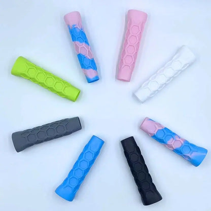 1pcs Silicone Pickleball Racket Handle Sleeve Non-Slip Pickleball Racket Overgrip Protector Sleeve for Enhanced Control Cover