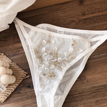 2 Pieces Sexy Lace Flowers Embroidery Underwear Set for Women French Body Shaping Push Up Bra Set Romantic White Lingerie Sets