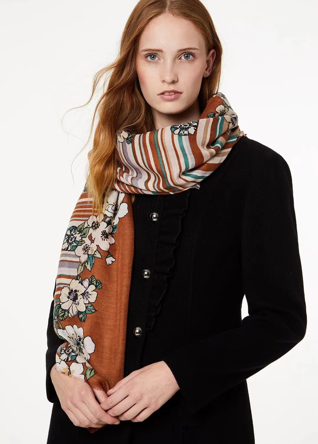 Foreign trade original single Italian autumn and winter new fashion brand printed light luxury shawl scarf