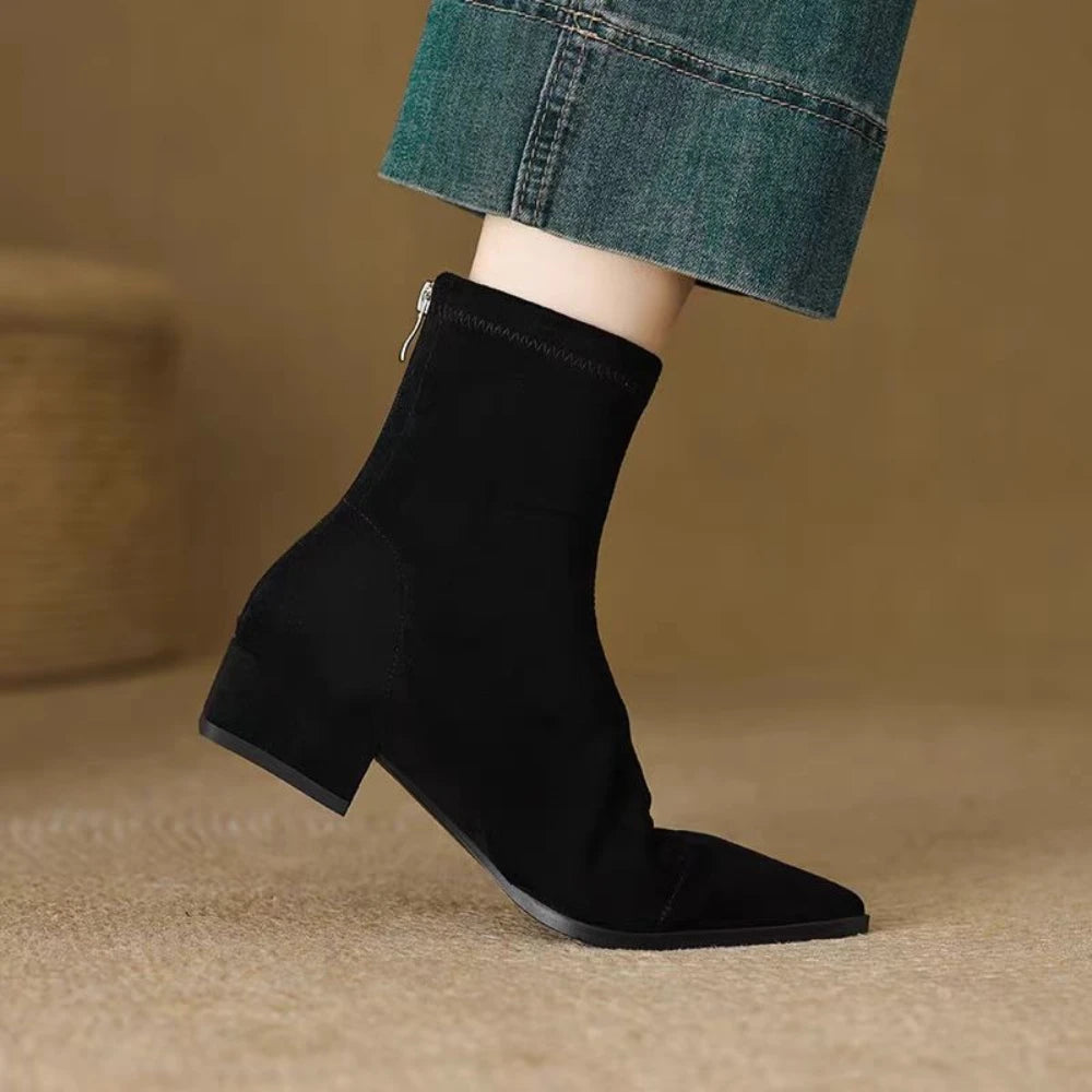 Plus-size Women's Boots 2025 Winter Fashion Pointed-toe Design Short Boots with Zippers on The Back Slim Low-heeled Nude Boots